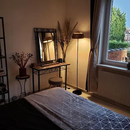 Maison Type 1930 Avec Jardin Villa *