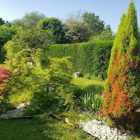 Villa Maison Type 1930 Avec Jardin