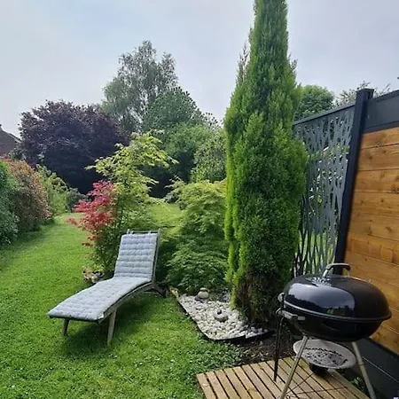 Maison Type 1930 Avec Jardin Villa *