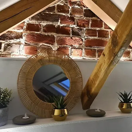 Maison Type 1930 Avec Jardin *